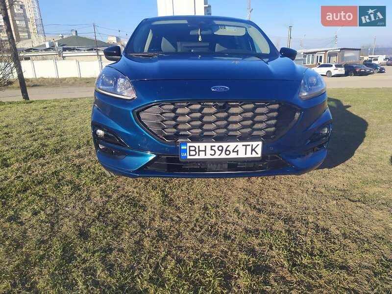 Внедорожник / Кроссовер Ford Escape 2020 в Одессе