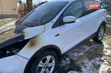 Внедорожник / Кроссовер Ford Escape 2012 в 