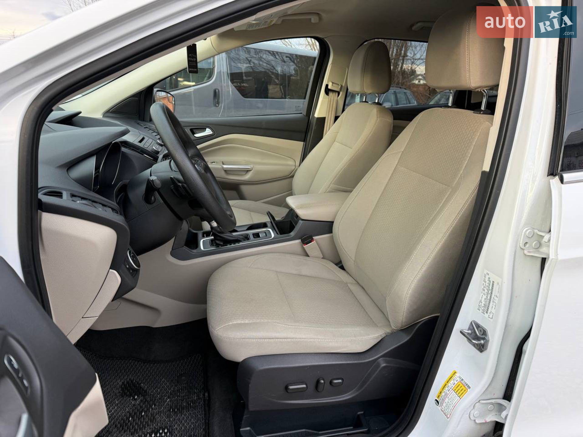 2016 Ford Escape - мініатюра 10