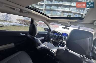 Внедорожник / Кроссовер Ford Escape 2019 в Киеве
