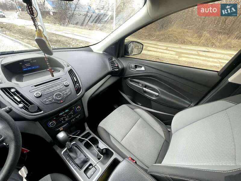 Внедорожник / Кроссовер Ford Escape 2017 в Львове фото 18 Внедорожник / Кроссовер Ford Escape 2017 в Львове