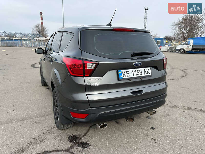 Позашляховик / Кросовер Ford Escape 2019 в Дніпрі