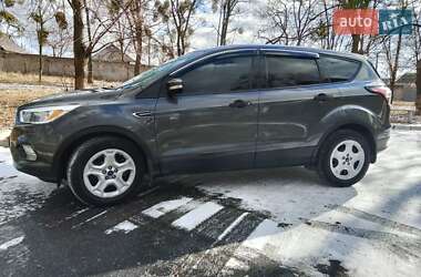 Позашляховик / Кросовер Ford Escape 2017 в 