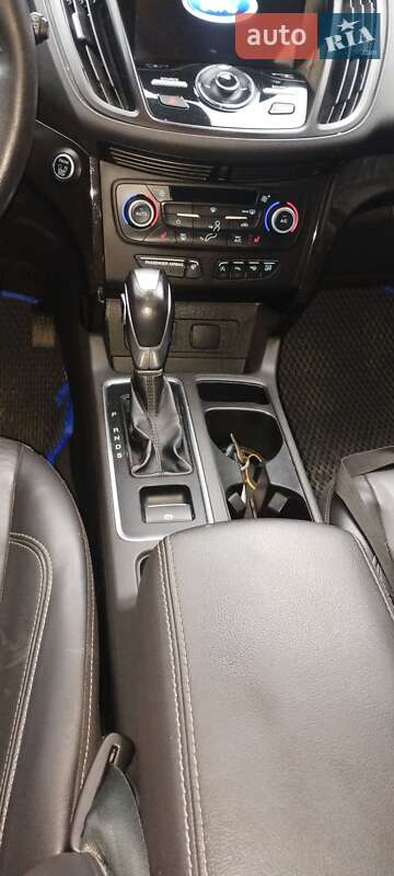 Внедорожник / Кроссовер Ford Escape 2018 в Лубнах