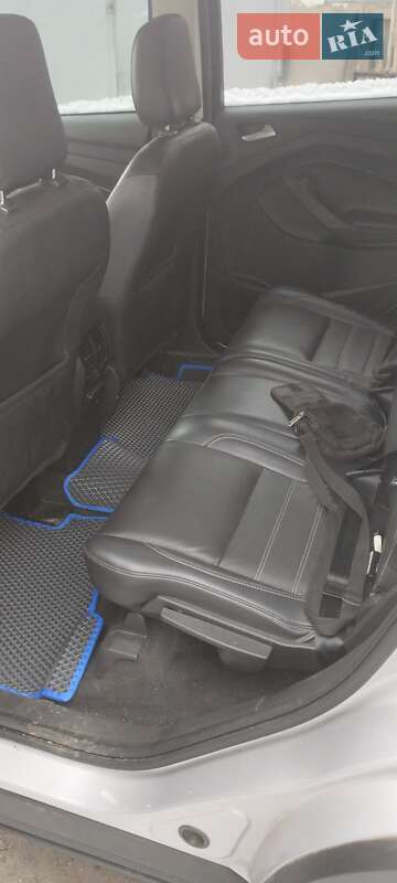 Внедорожник / Кроссовер Ford Escape 2018 в Лубнах