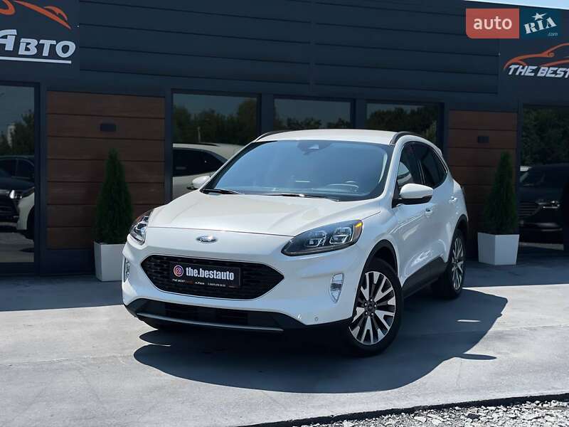 Позашляховик / Кросовер Ford Escape 2020 в 