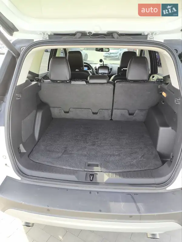 Ford Escape 2015 VIN 1FMCU0J90GUB24573 фото оголошення 7 з 51