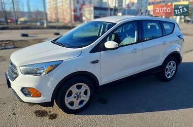 Позашляховик / Кросовер Ford Escape 2016 в Харкові