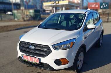 Позашляховик / Кросовер Ford Escape 2016 в Харкові