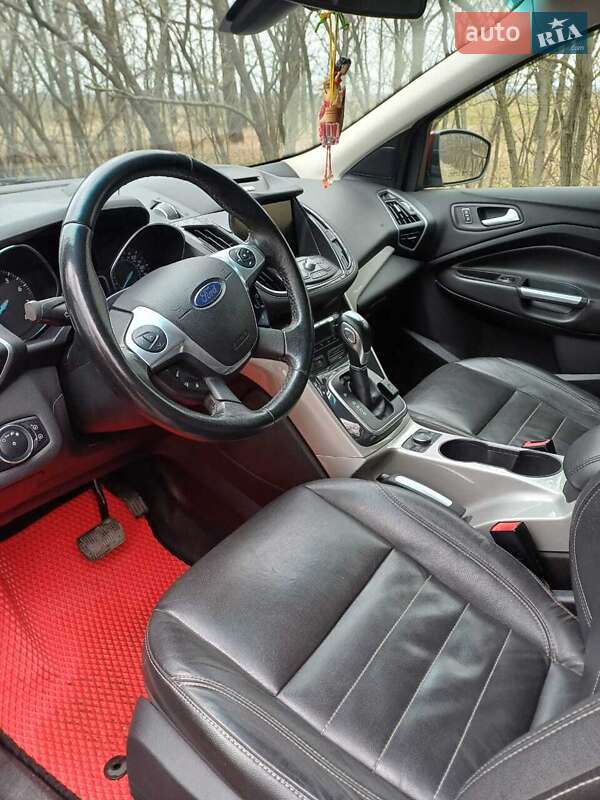 Позашляховик / Кросовер Ford Escape 2013 в Апостоловому