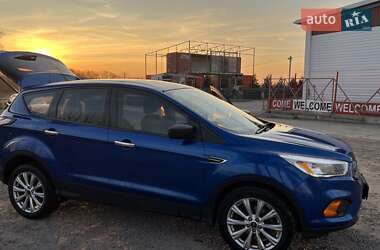 Внедорожник / Кроссовер Ford Escape 2017 в Виннице