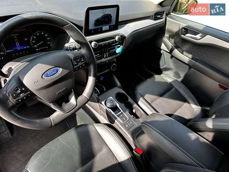 Внедорожник / Кроссовер Ford Escape 2020 в Львове