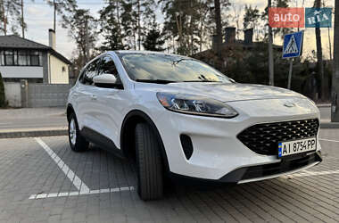 Внедорожник / Кроссовер Ford Escape 2021 в 