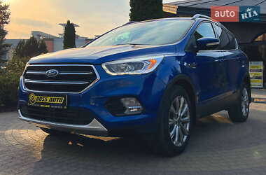 Внедорожник / Кроссовер Ford Escape 2017 в 