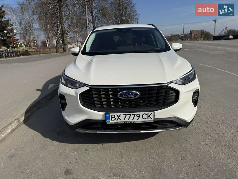 Внедорожник / Кроссовер Ford Escape 2023 в Полонном