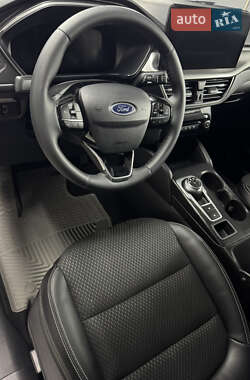 Внедорожник / Кроссовер Ford Escape 2023 в 