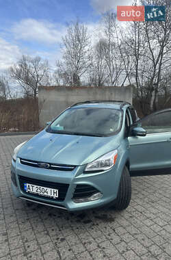 Позашляховик / Кросовер Ford Escape 2012 в 