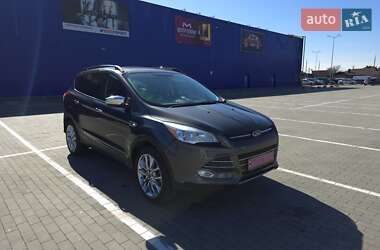 Внедорожник / Кроссовер Ford Escape 2015 в 