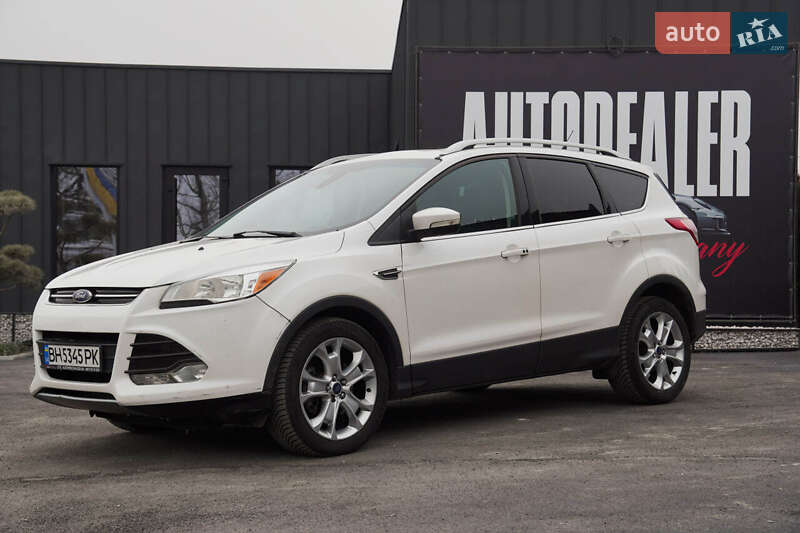 Внедорожник / Кроссовер Ford Escape 2015 в Каменец-Подольском