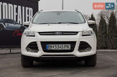 Внедорожник / Кроссовер Ford Escape 2015 в 