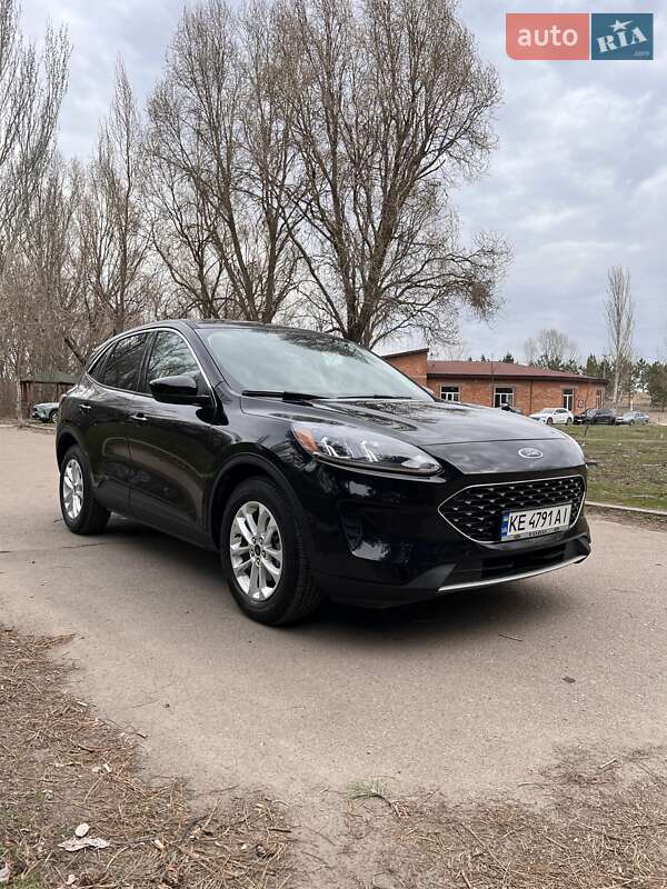 Ford Escape 2021