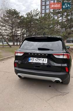 Позашляховик / Кросовер Ford Escape 2021 в Дніпрі