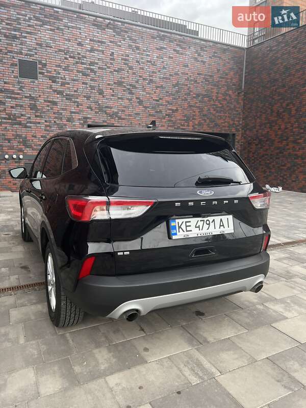 Внедорожник / Кроссовер Ford Escape 2021 в Днепре фото 16 Внедорожник / Кроссовер Ford Escape 2021 в Днепре