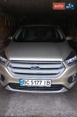 Позашляховик / Кросовер Ford Escape 2018 в Львові