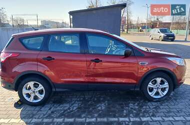 Внедорожник / Кроссовер Ford Escape 2015 в 