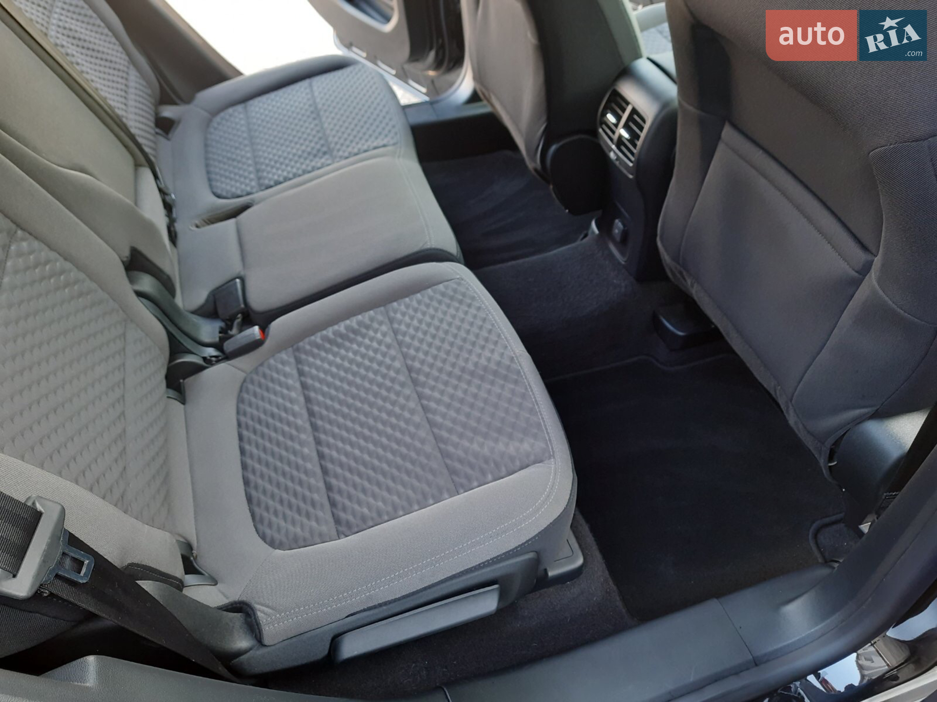 2020 Ford Escape - мініатюра 34