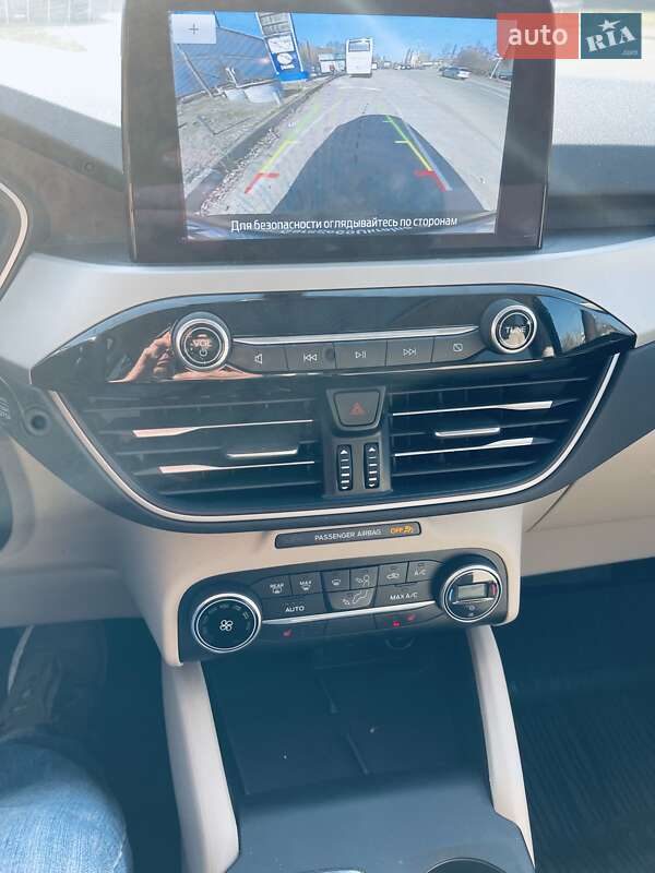 Позашляховик / Кросовер Ford Escape 2020 в Києві