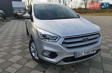 Позашляховик / Кросовер Ford Escape 2017 в 