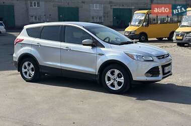 Внедорожник / Кроссовер Ford Escape 2014 в 