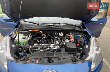 Позашляховик / Кросовер Ford Escape 2022 в 