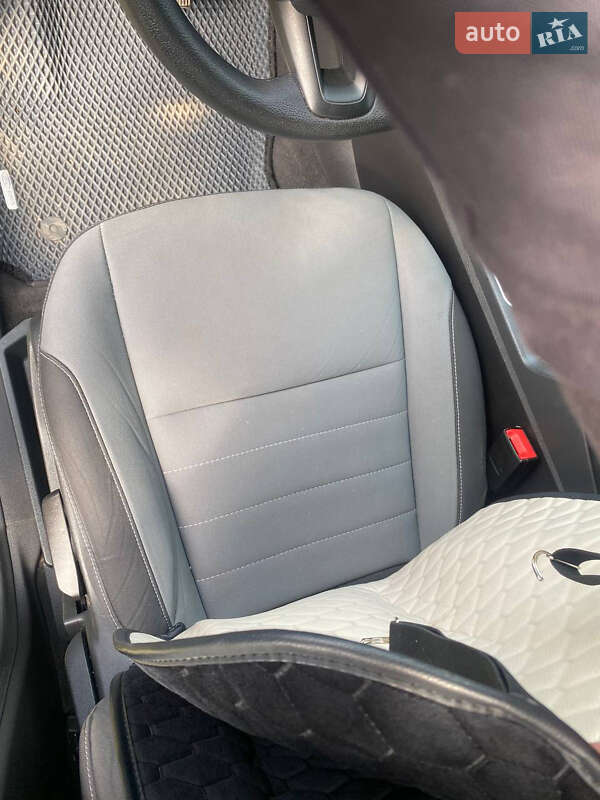 Внедорожник / Кроссовер Ford Escape 2018 в Ивано-Франковске