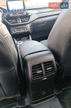 Позашляховик / Кросовер Ford Escape 2021 в Києві