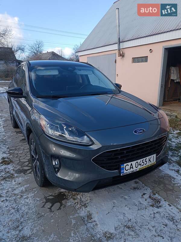 Внедорожник / Кроссовер Ford Escape 2021 в Киеве