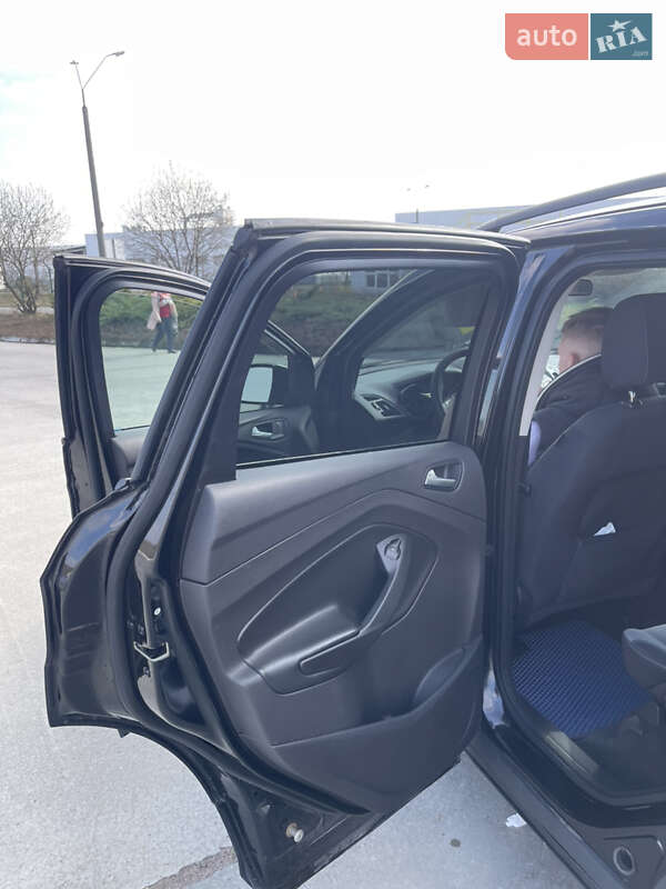 Внедорожник / Кроссовер Ford Escape 2015 в Коростене фото 26 Внедорожник / Кроссовер Ford Escape 2015 в Коростене