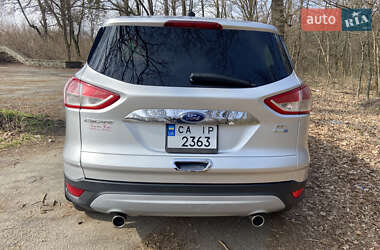 Внедорожник / Кроссовер Ford Escape 2012 в Городище