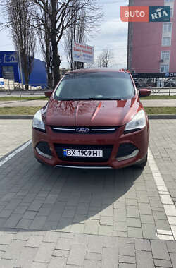 Внедорожник / Кроссовер Ford Escape 2015 в Хмельницком