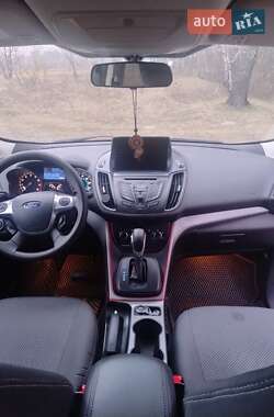 Внедорожник / Кроссовер Ford Escape 2014 в Чернигове
