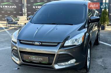 Внедорожник / Кроссовер Ford Escape 2015 в 