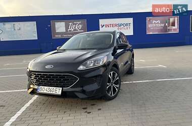 Внедорожник / Кроссовер Ford Escape 2021 в 