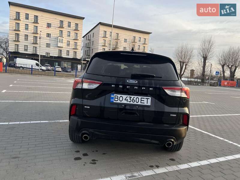 Внедорожник / Кроссовер Ford Escape 2021 в Тернополе