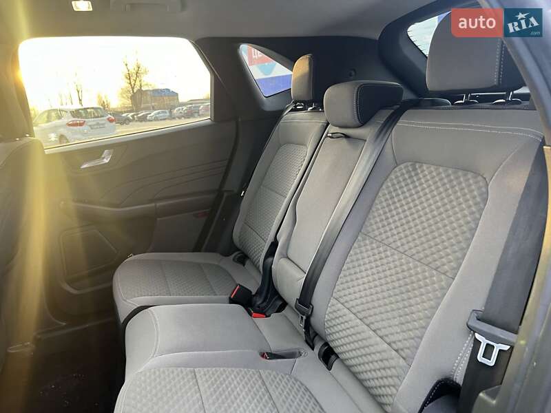 Внедорожник / Кроссовер Ford Escape 2021 в Тернополе