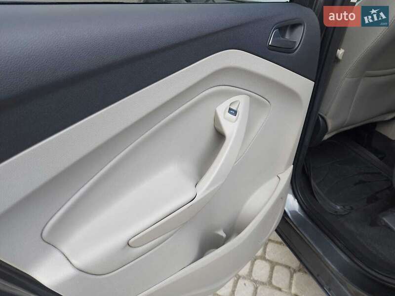 Внедорожник / Кроссовер Ford Escape 2016 в Шептицькому фото 37 Внедорожник / Кроссовер Ford Escape 2016 в Шептицькому