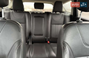 Внедорожник / Кроссовер Ford Escape 2013 в 