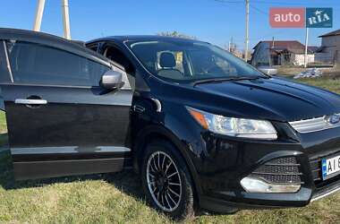 Внедорожник / Кроссовер Ford Escape 2015 в 
