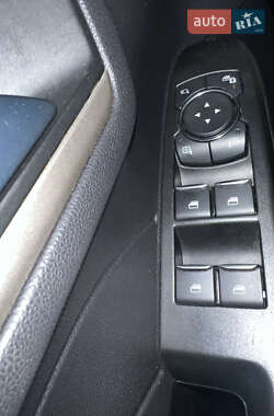 Внедорожник / Кроссовер Ford Escape 2021 в Кропивницком