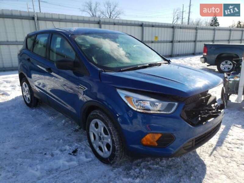 Внедорожник / Кроссовер Ford Escape 2016 в Львове